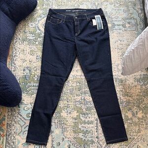 Brand New Old Navy Super Skinny Women's Jeans